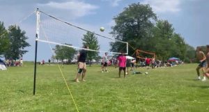 Grass volleyball rules - number of players 