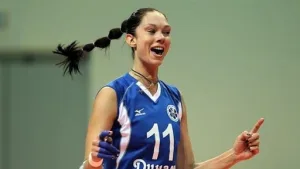 hairstyles for volleyball player